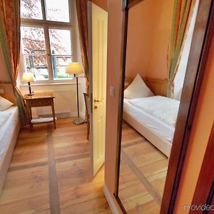 Classic Single Room